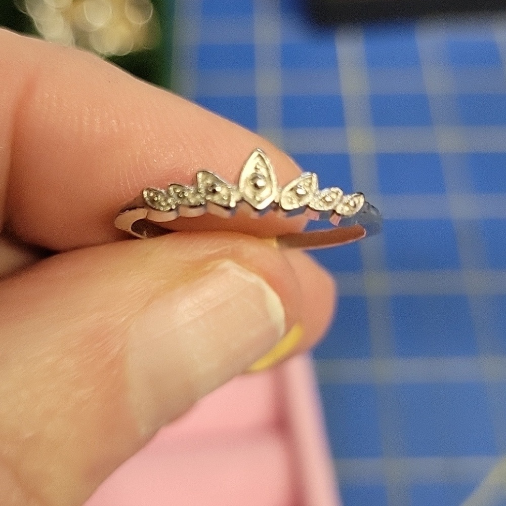 Design Silver Tone Ring